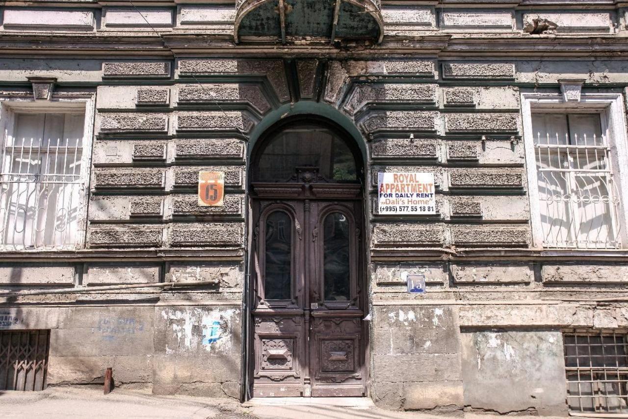 Dali'S Royal Apartment Tbilisi Exterior foto