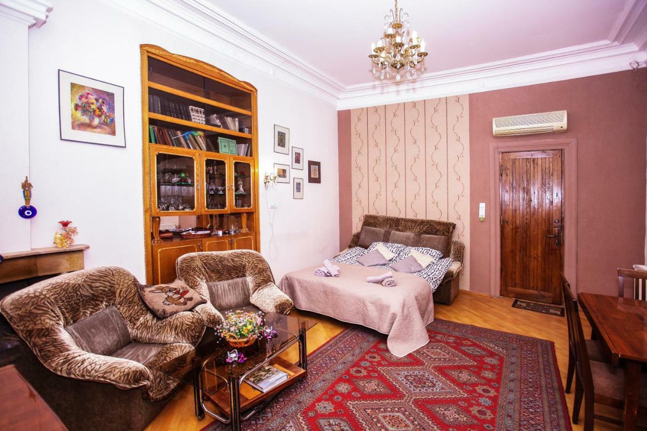 Dali'S Royal Apartment Tbilisi Exterior foto
